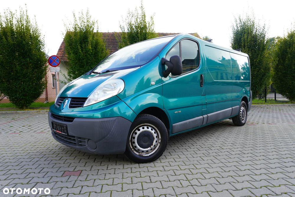 Renault TRAFIC - 10