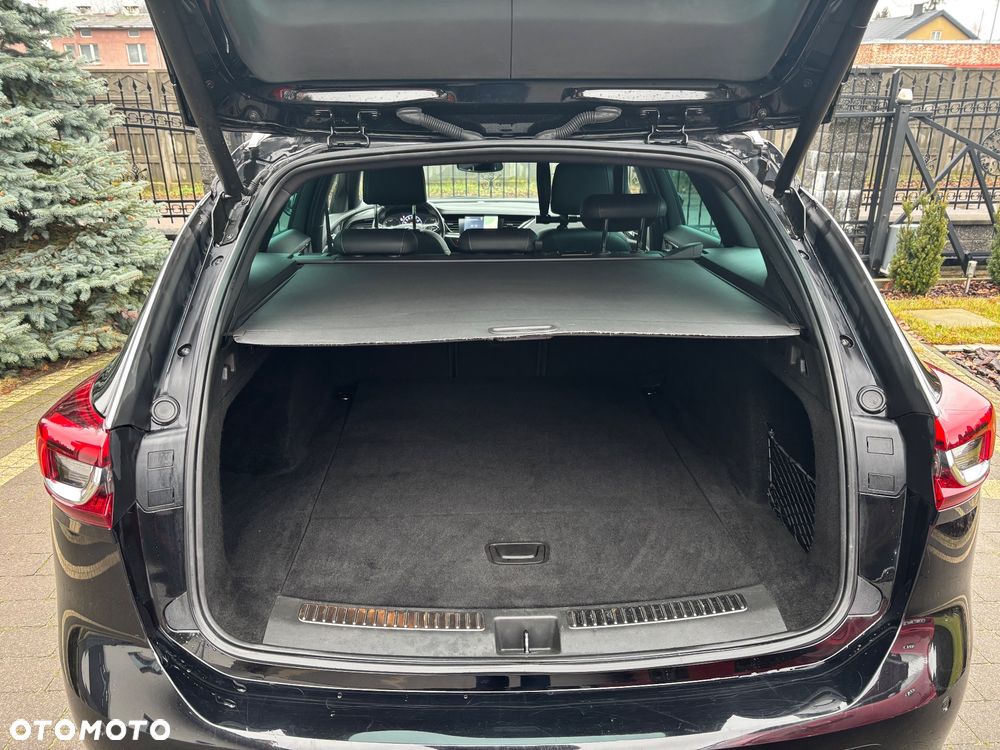 Opel Insignia - 15