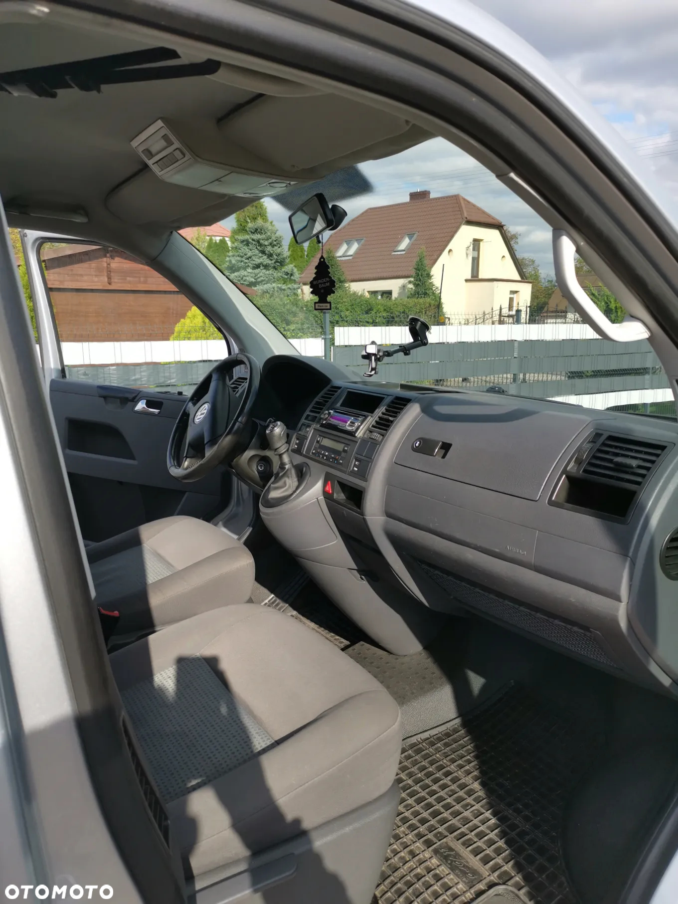 Volkswagen Transporter - 11