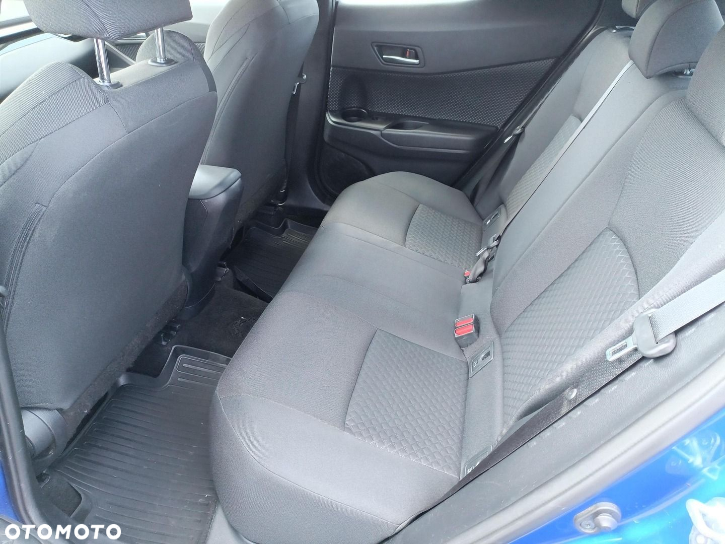 Toyota C-HR 1.2 T Comfort - 12