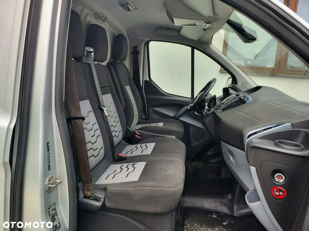 Ford Transit Custom - 14