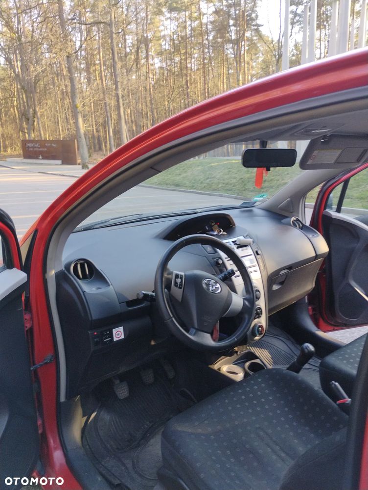 Toyota Yaris 1.4 D-4D Edition - 5