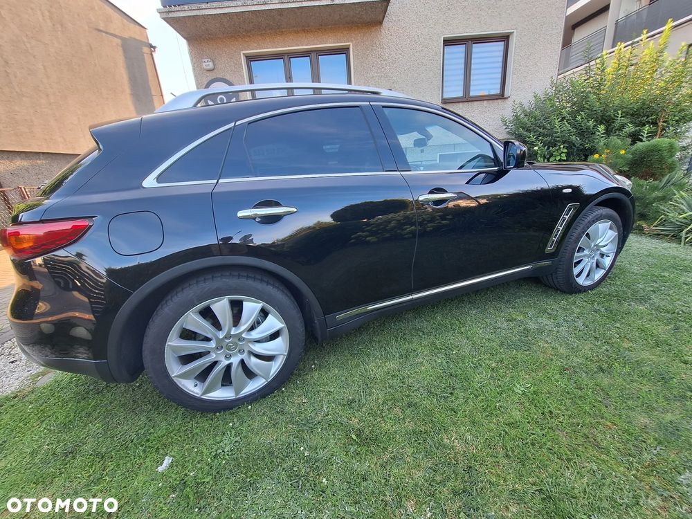 Infiniti FX FX30d S - 3