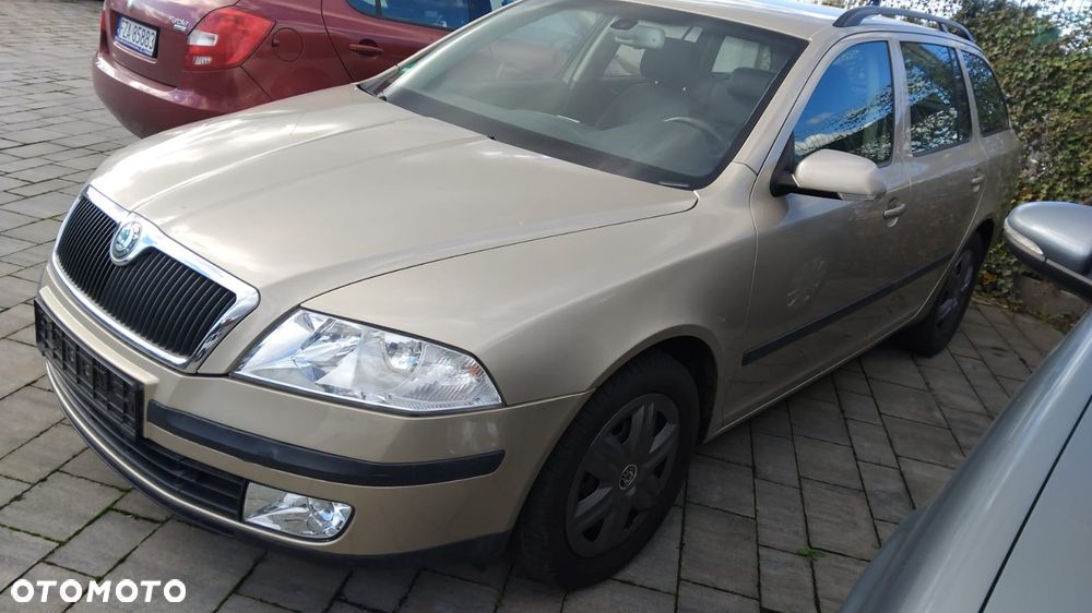Skoda Octavia 2.0 FSI Ambiente - 2
