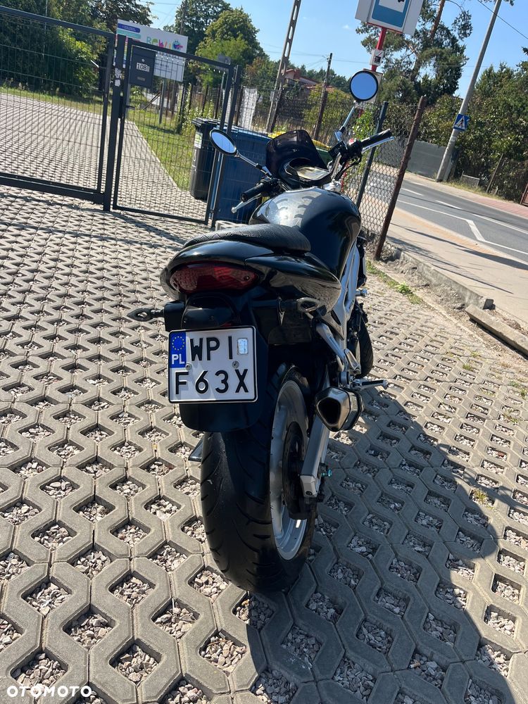 Suzuki SV - 6