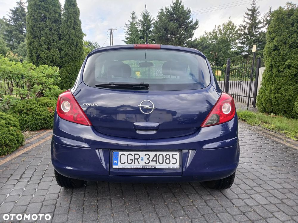Opel Corsa - 18