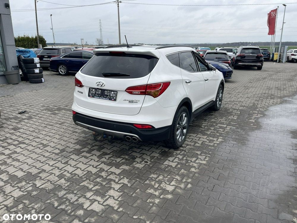 Hyundai Santa Fe 2.2 CRDI 4WD Automatik Premium - 4