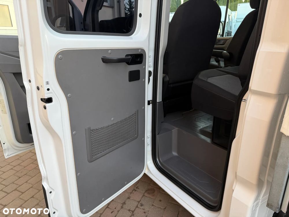 Volkswagen Crafter Doka Brygadówka - 17