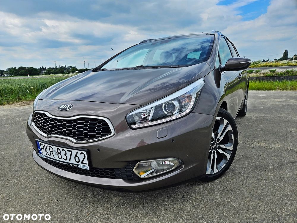 Kia Ceed 1.6 GDI DCT Platinum Edition - 31