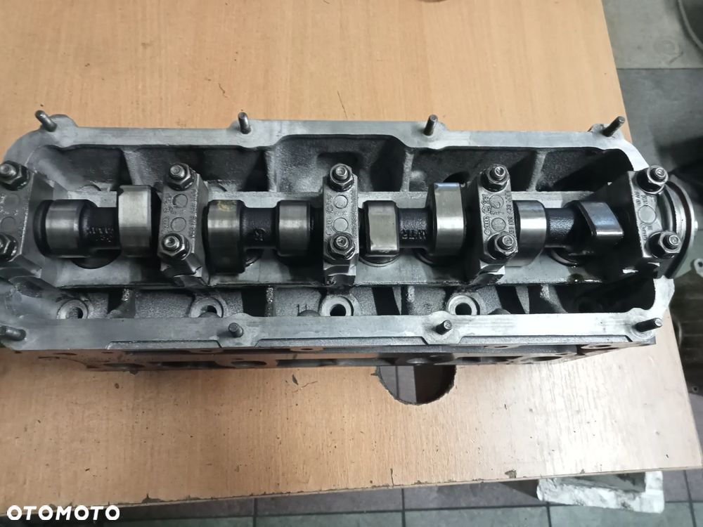 głowica vw audi 1.6 8v akl 06b103373a po regeneracji - 2