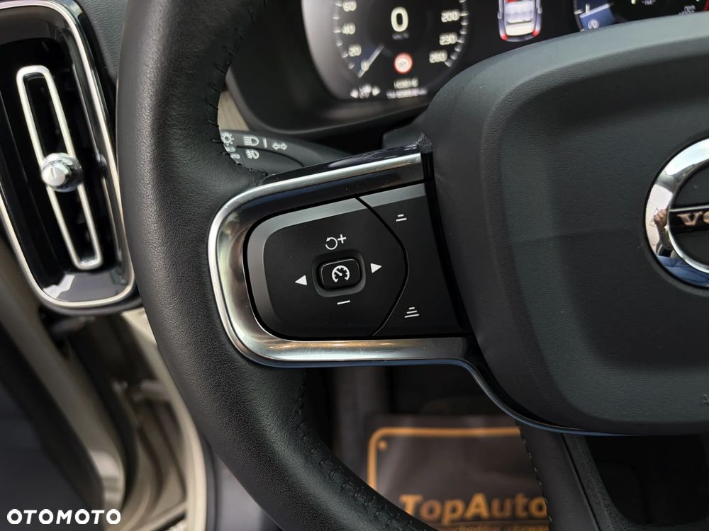 Volvo XC 40 T5 AWD Geartronic Inscription - 23