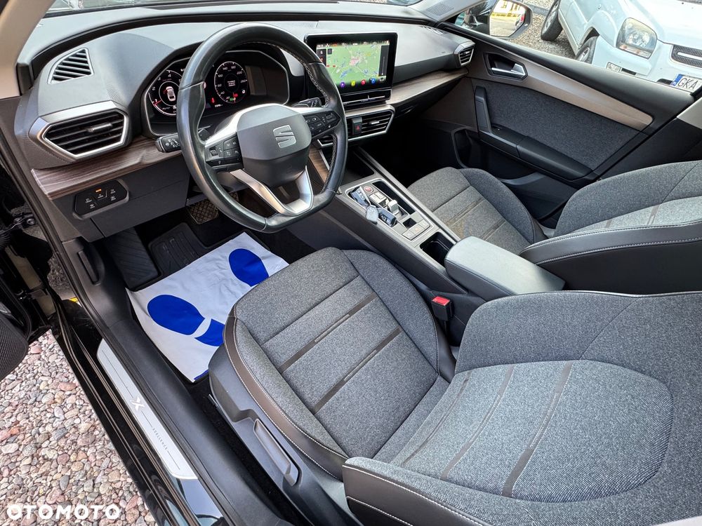 Seat Leon Sportstourer 2.0 TDI DSG Xcellence - 25