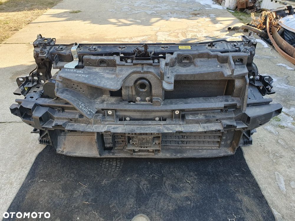 RENAULT CLIO V PAS PRZEDNI