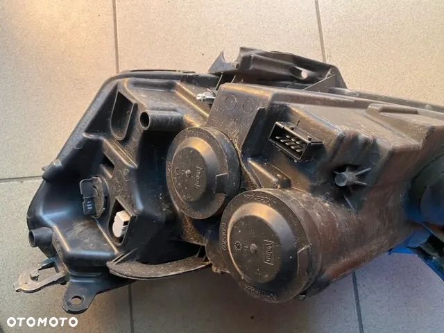 LAMPA PRZÓD PRAWA REFLEKTOR PEUGEOT EXPERT II 89902604 - 8