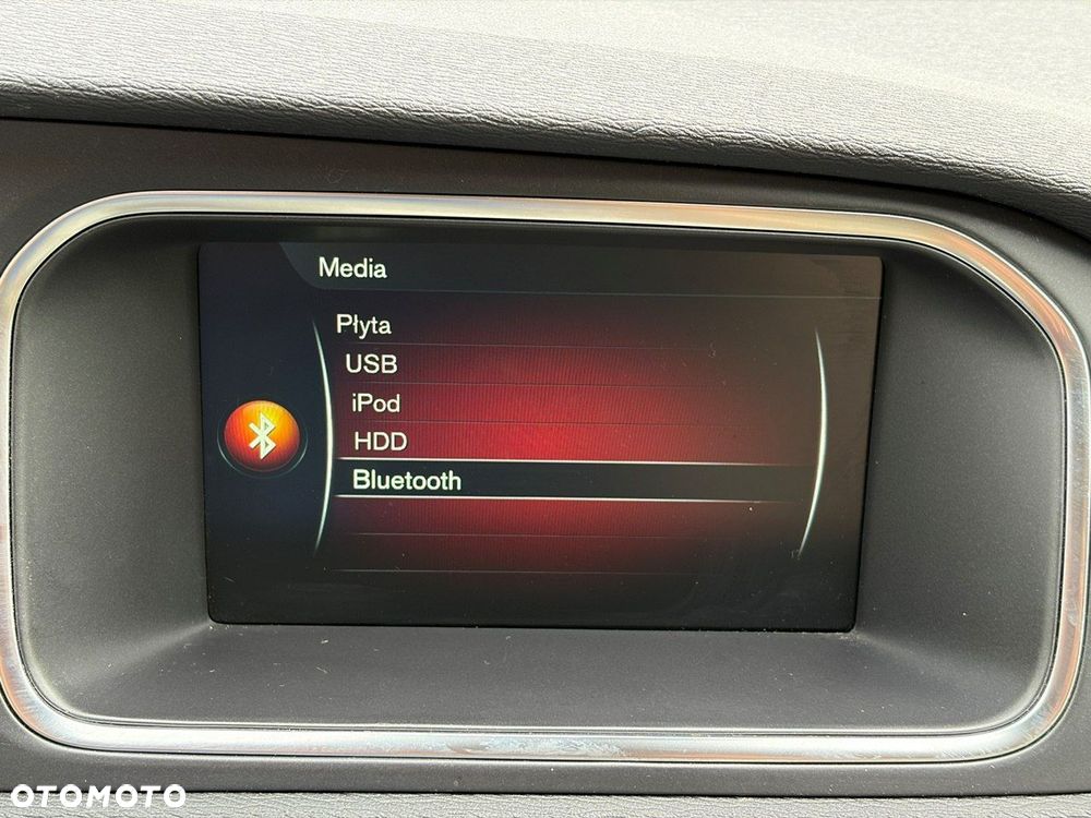 Volvo V40 D2 Momentum - 25