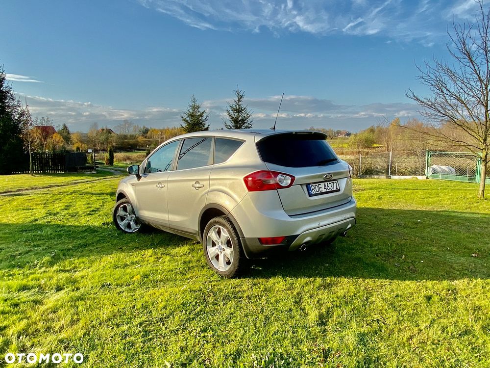 Ford Kuga 2.0 TDCi Titanium - 9