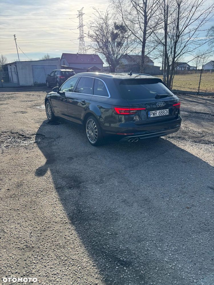 Audi A4 Avant - 4