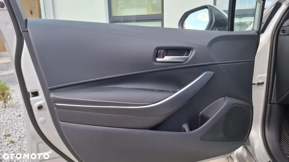 Toyota Corolla 1.8 Hybrid Style - 10