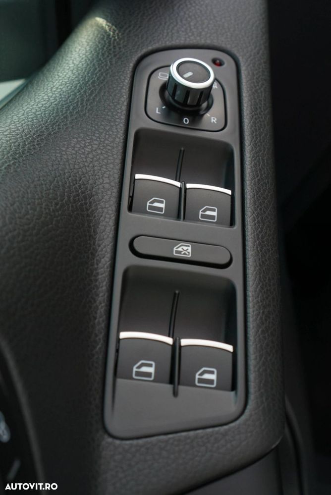 Volkswagen Tiguan - 6