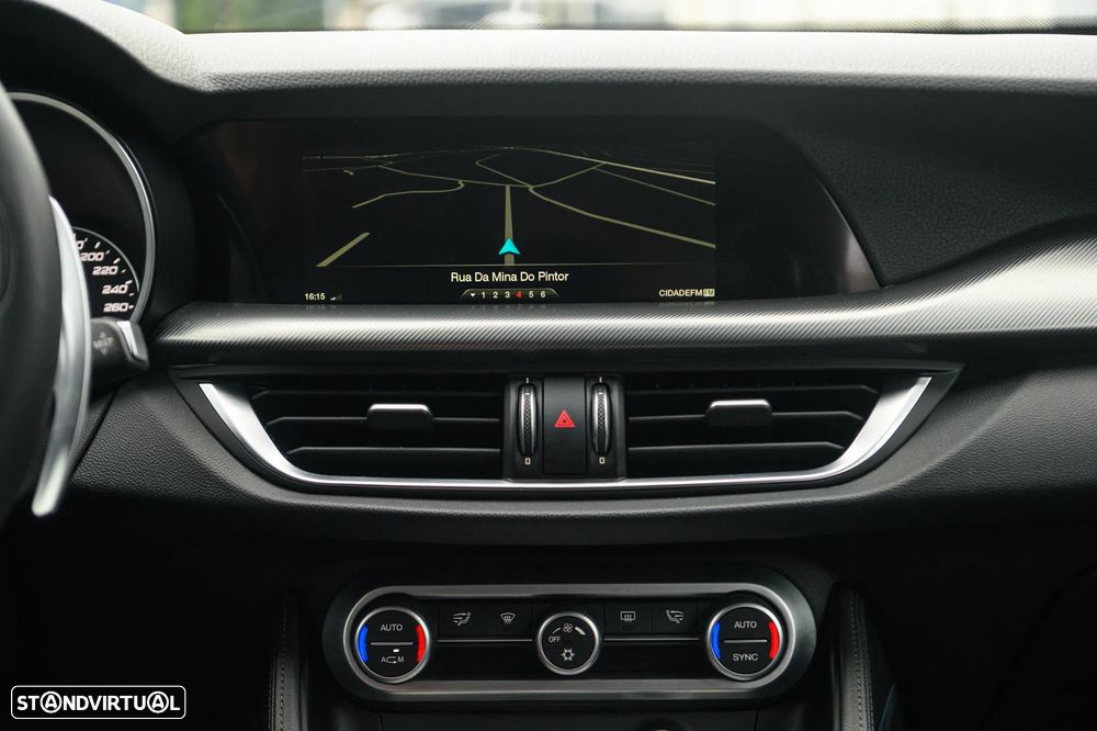 Alfa Romeo Stelvio 2.2 D Super AT8 Q4 - 44
