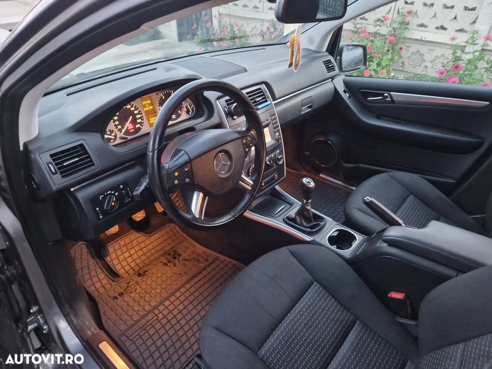 Mercedes-Benz B 180 CDI DPF SPORT EDITION - 11