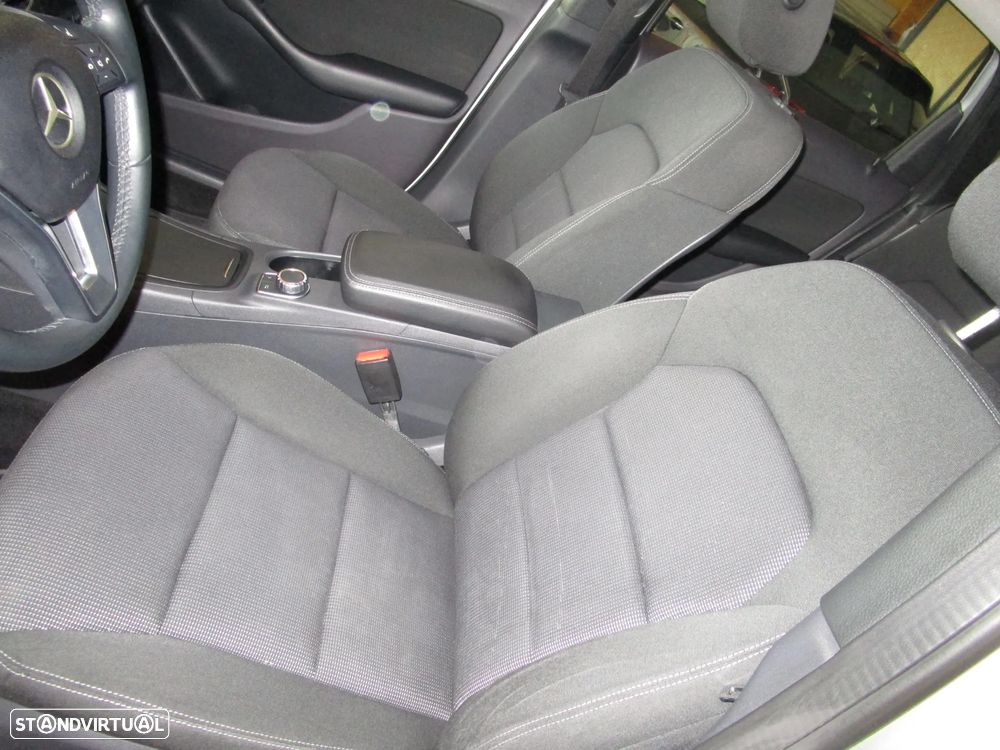 Mercedes-Benz B 180 d 7G-DCT Edition - 15