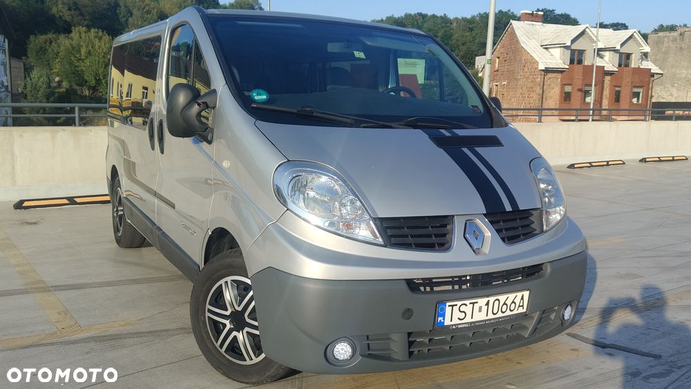 Renault Trafic 2.5 dCi 150 FAP Passenger L1H1 Quickshift Privilège - 21
