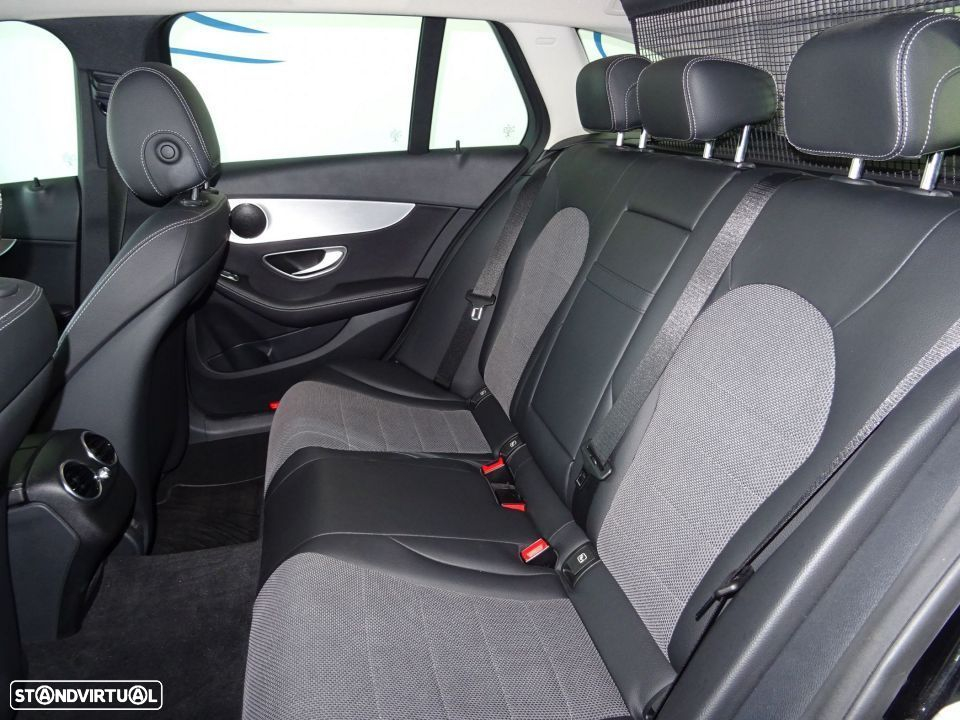 Mercedes-Benz C 180 BlueTEC Avantgarde - 14