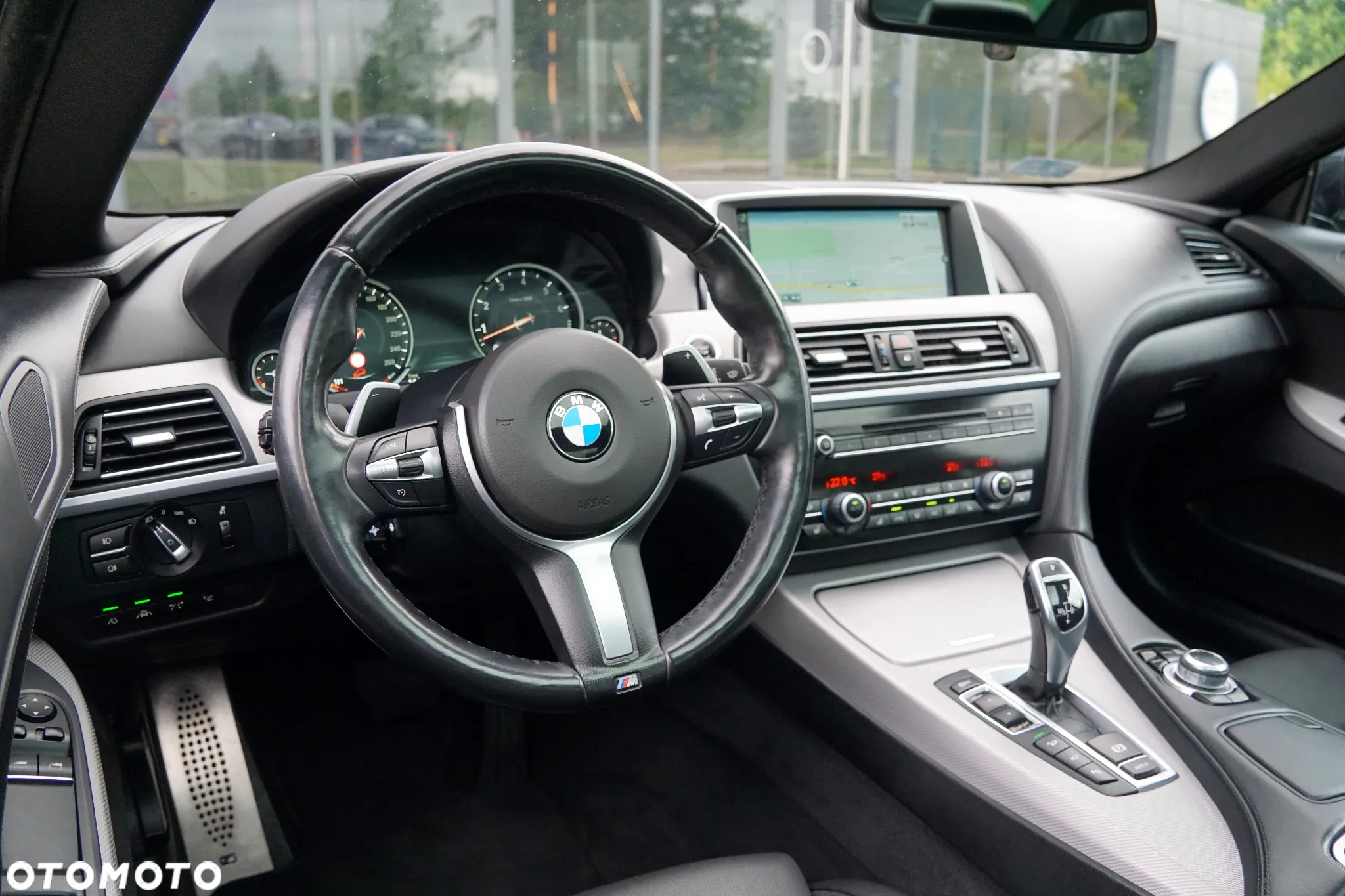 BMW Seria 6 640i xDrive Edycja M Sport - 32