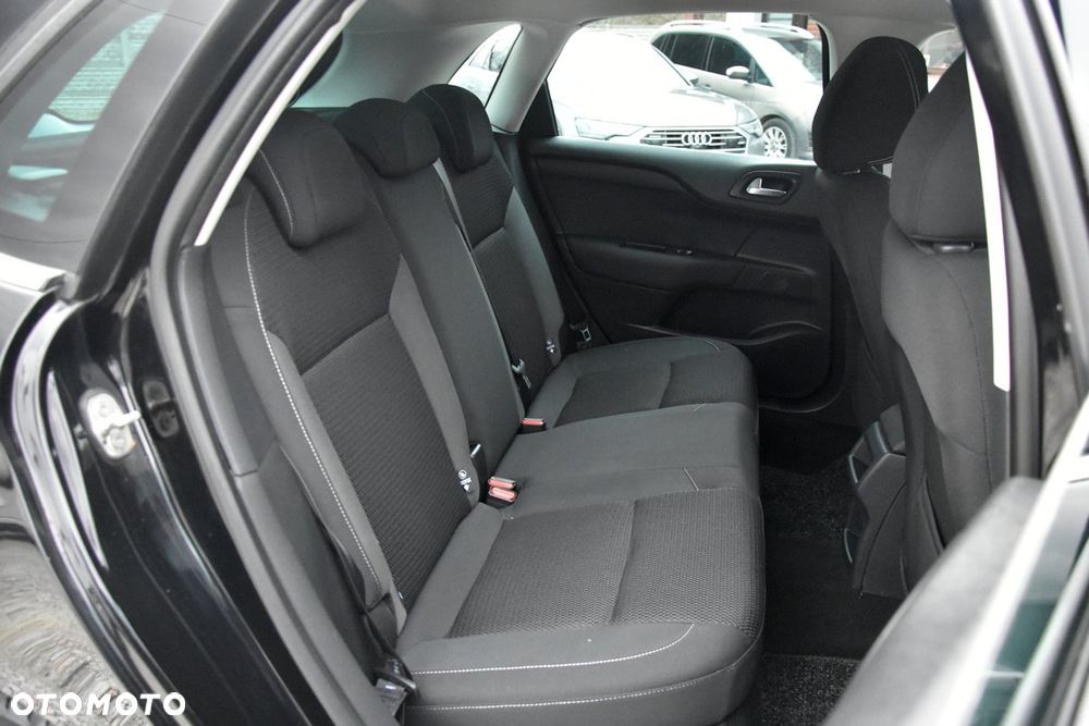 Citroën C4 ver-bluehdi-150-eat6-shine - 25