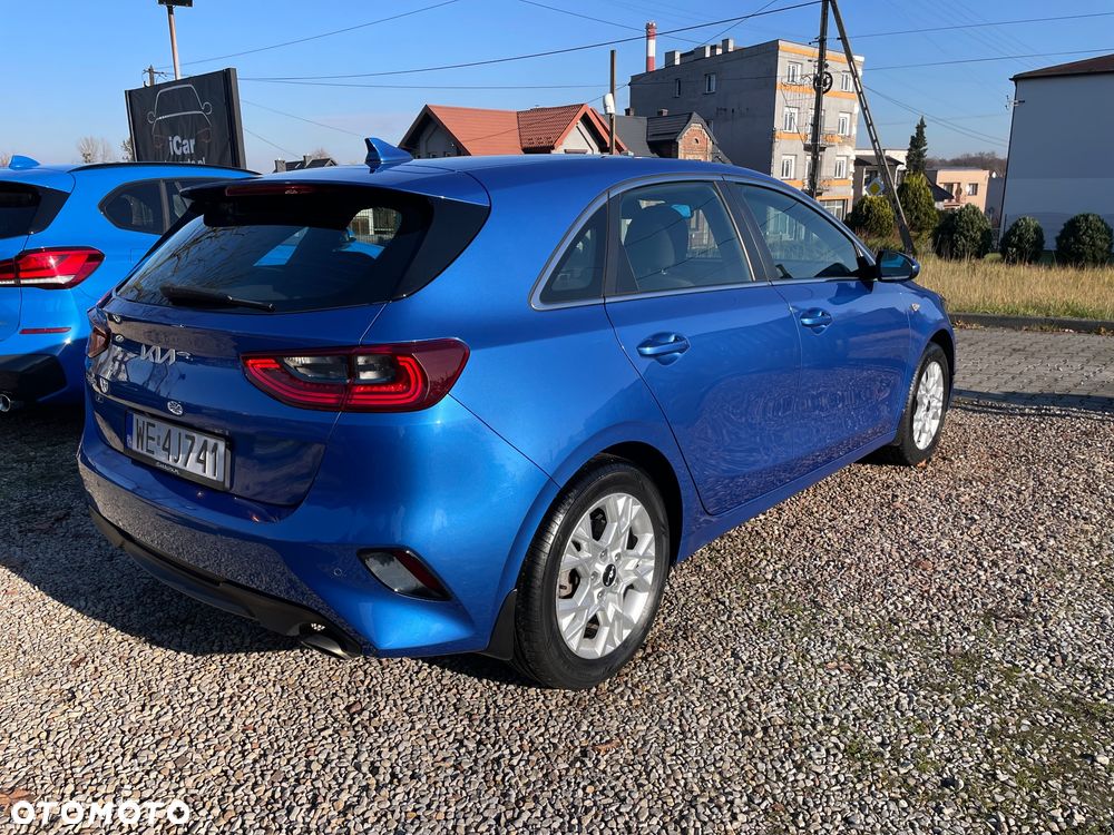 Kia Ceed 1.5 T-GDI M - 9