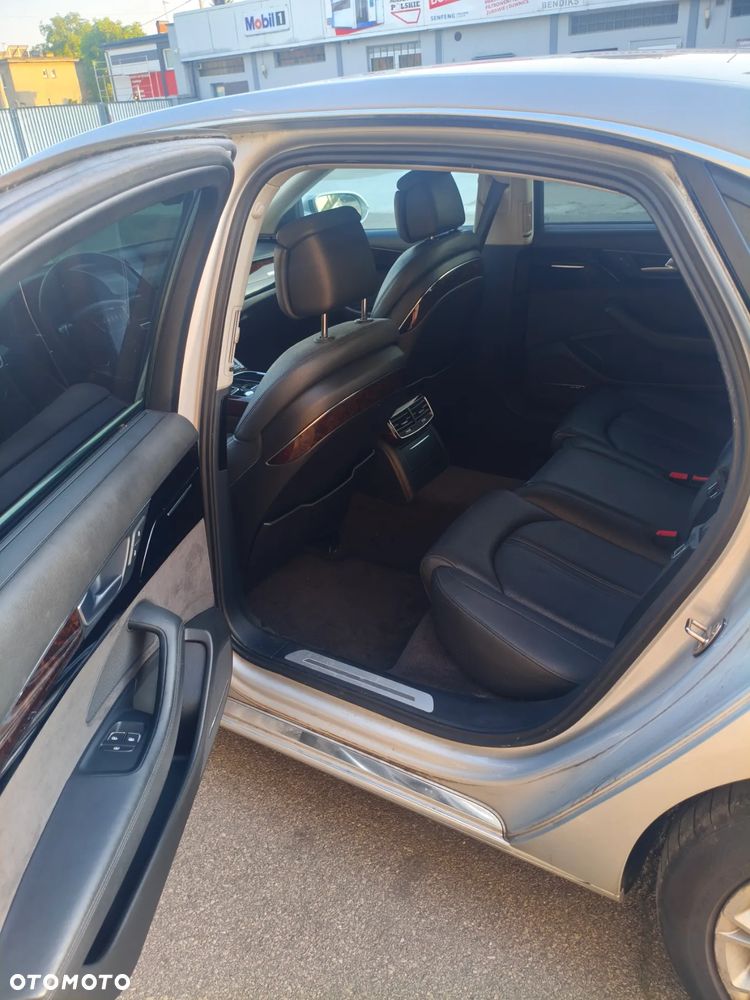 Audi A8 4.2 FSI L Quattro - 29