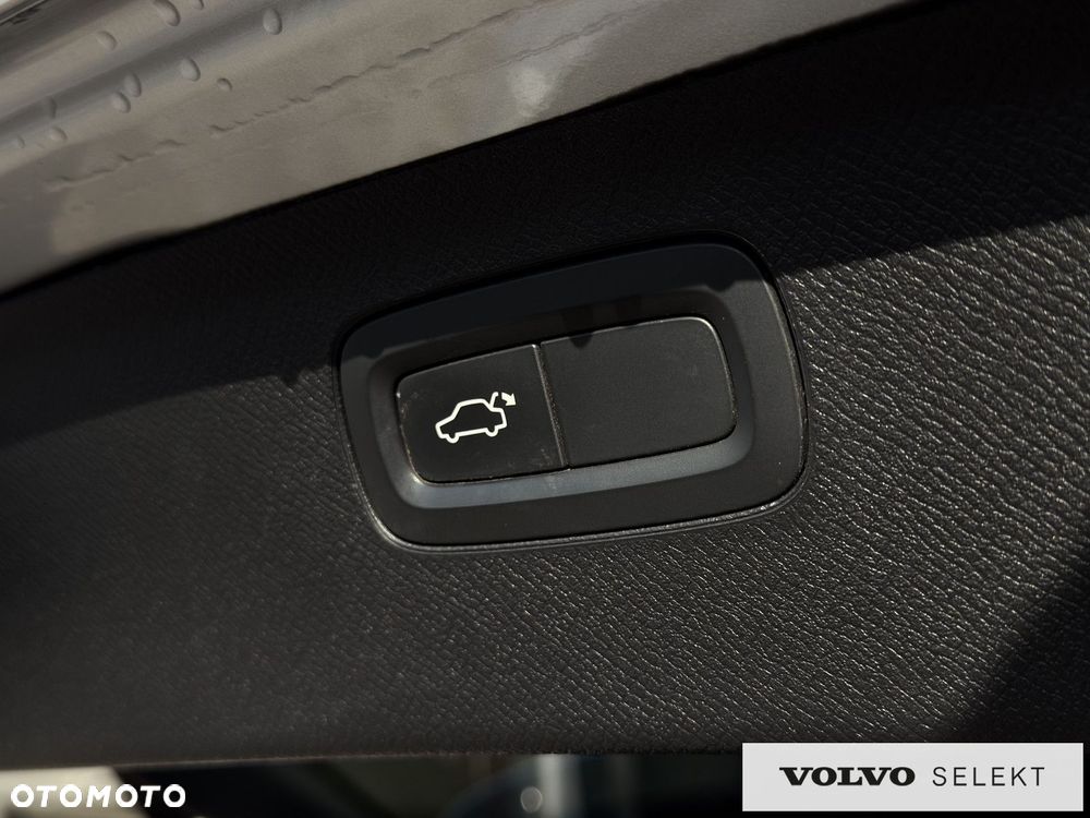 Volvo XC 90 - 11