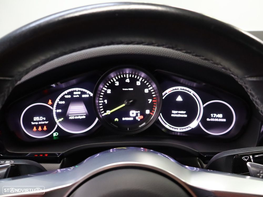 Porsche Cayenne Coupé E-Hybrid - 20