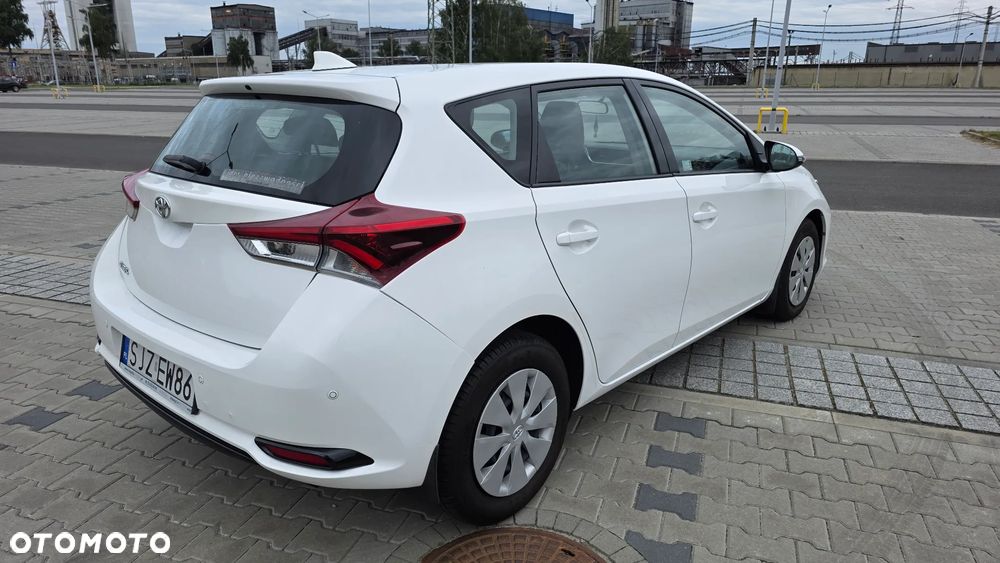 Toyota Auris 1.33 VVT-i Life - 5