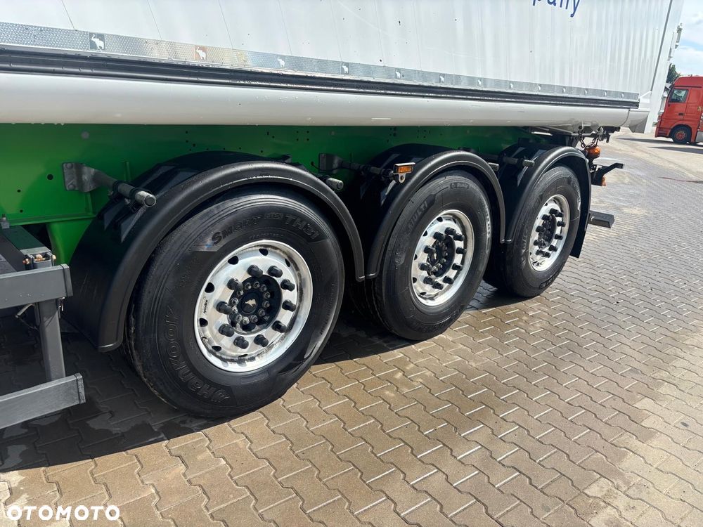 Schmitz Cargobull SCB 3 - 11