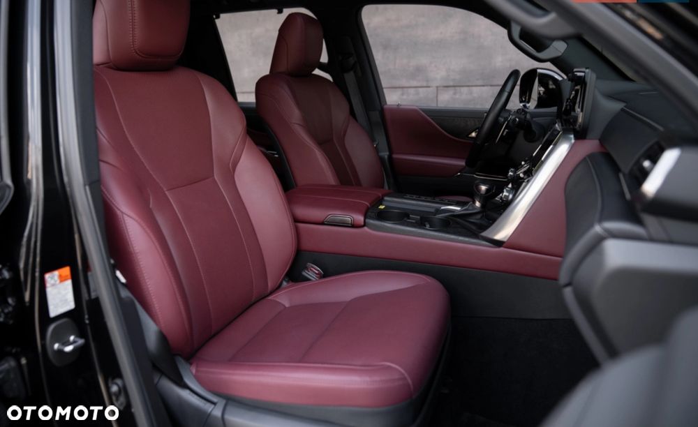 Lexus LX - 35