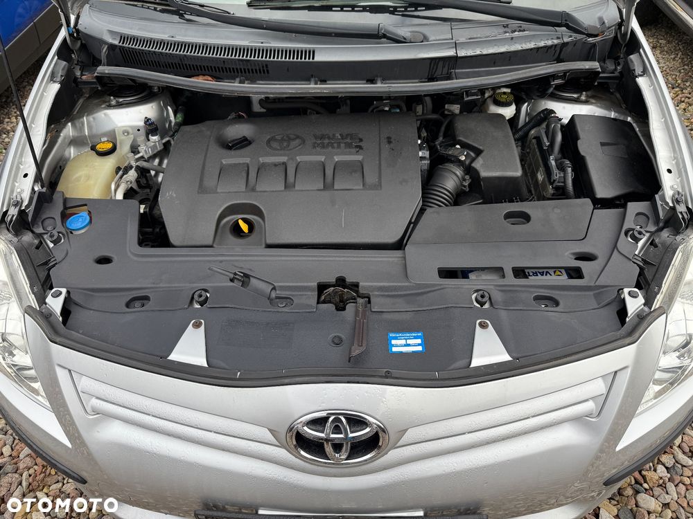 Toyota Auris 1.6 Active MS - 26