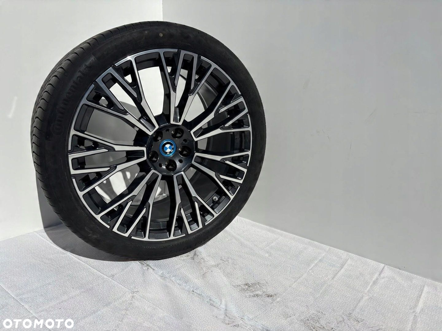 KOŁA FELGI ALUFELGI BMW X5 G05 X6 G06 Individual 6883763 6883764 315/30R22 - 6