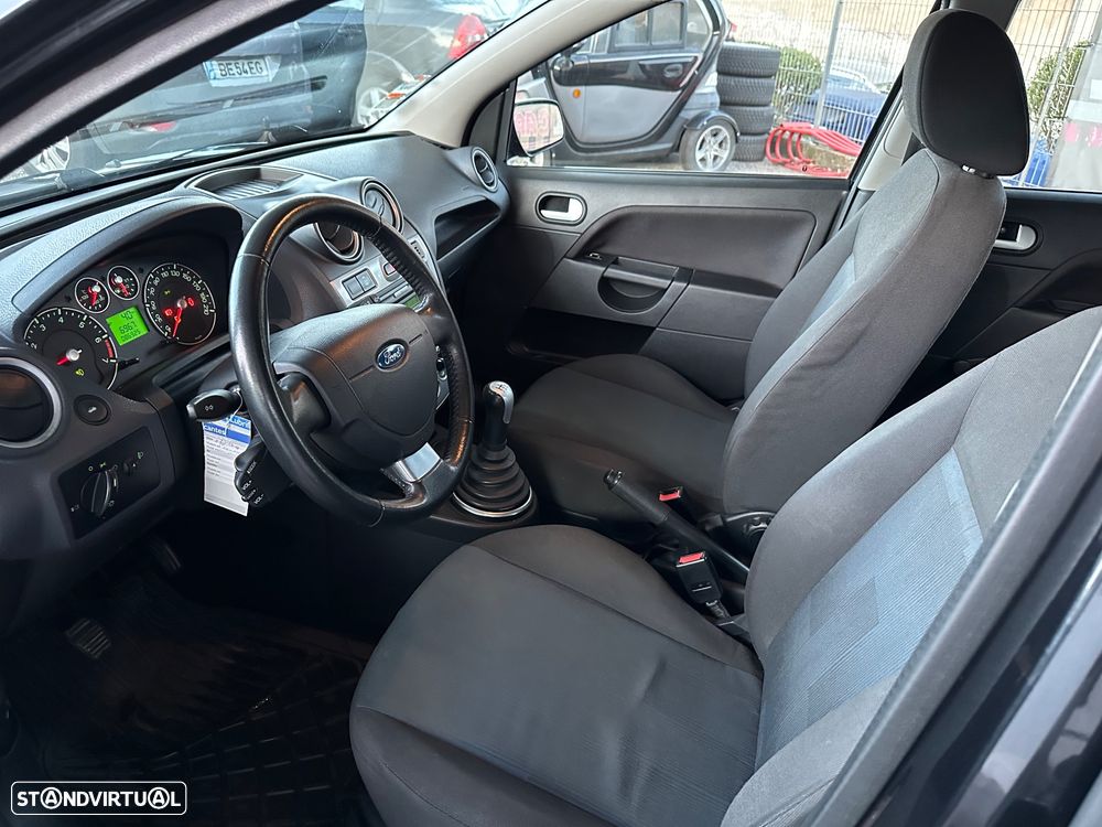 Ford Fiesta 1.25 First Edition - 8