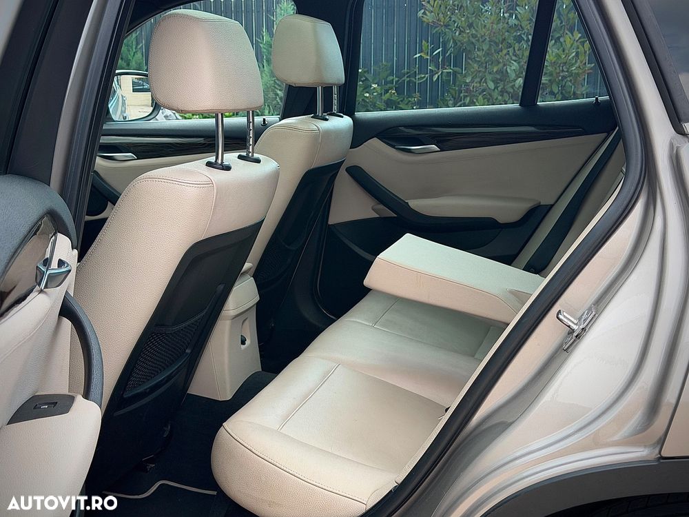 BMW X1 - 13