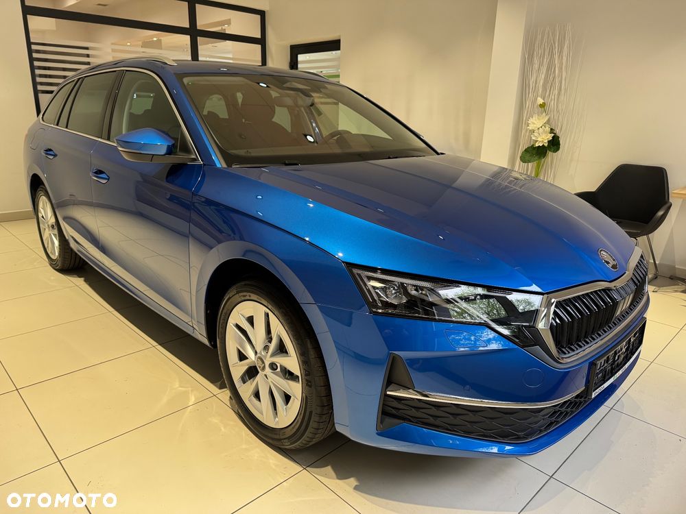 Skoda Octavia 1.5 TSI mHEV Drive Selection DSG - 2