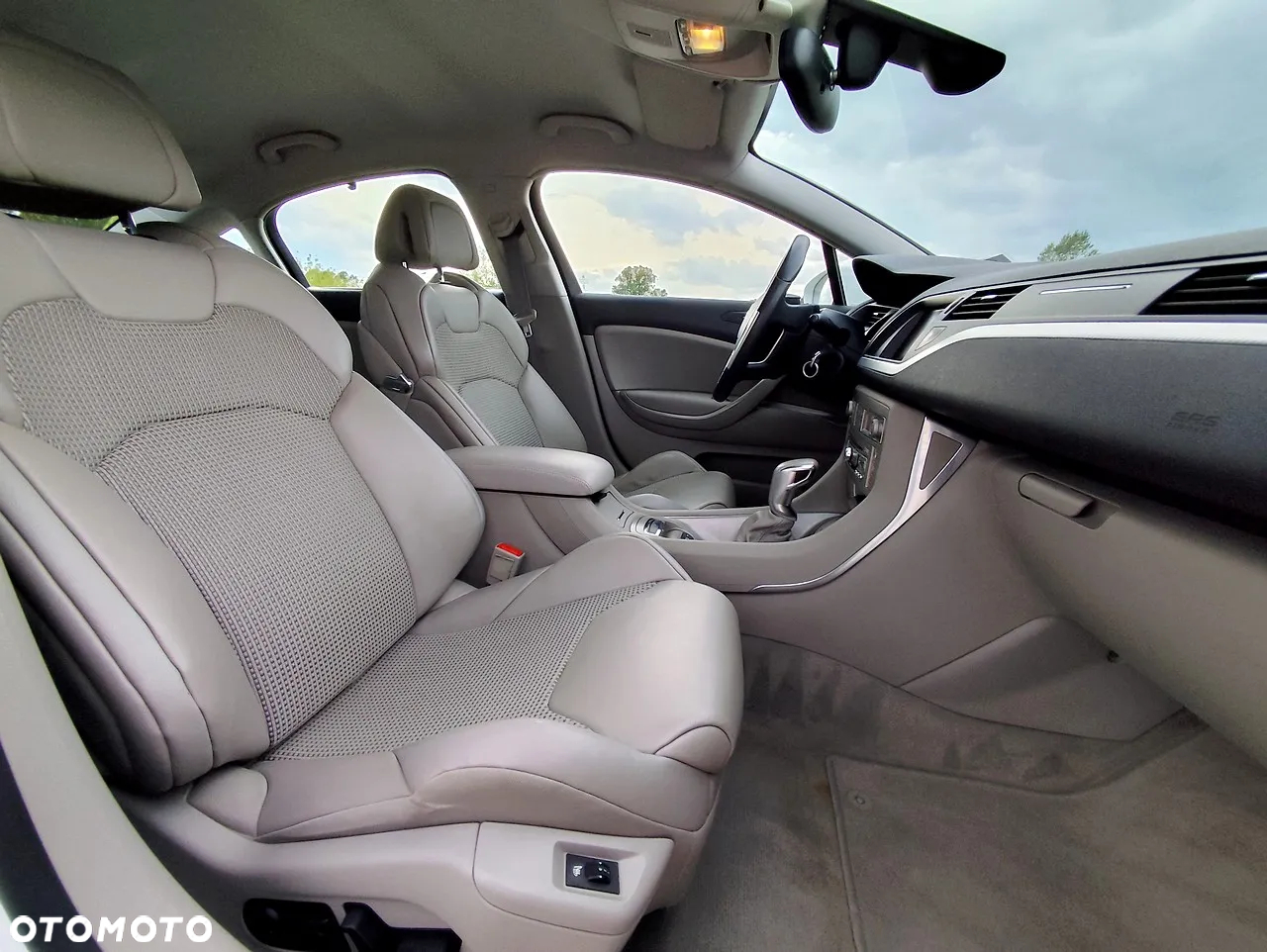 Citroën C5 2.0 HDi Exclusive - 10