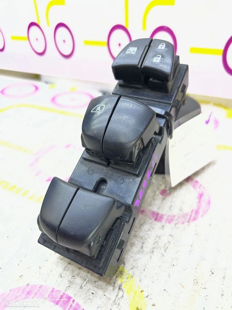Comando de Vidros FRt Esq NISSAN JUKE (F15) 1.2 DIG-T Ref. 254011KA5E - NO. 320211 - 2