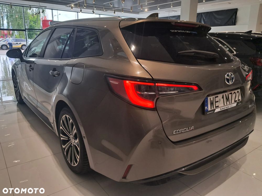 Toyota Corolla 2.0 Hybrid Comfort - 9