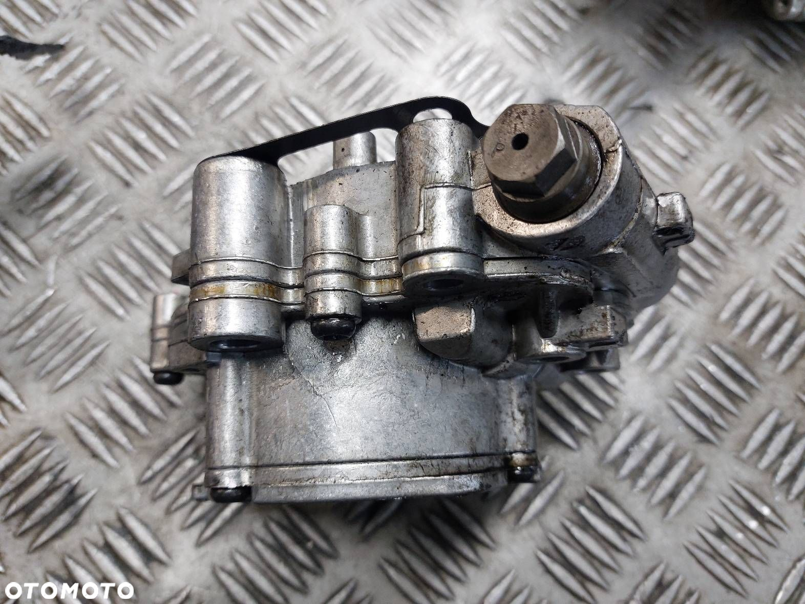 POMPA VACUM IVECO DAILY IV LIFT 3.0 D F009D03481 - 3