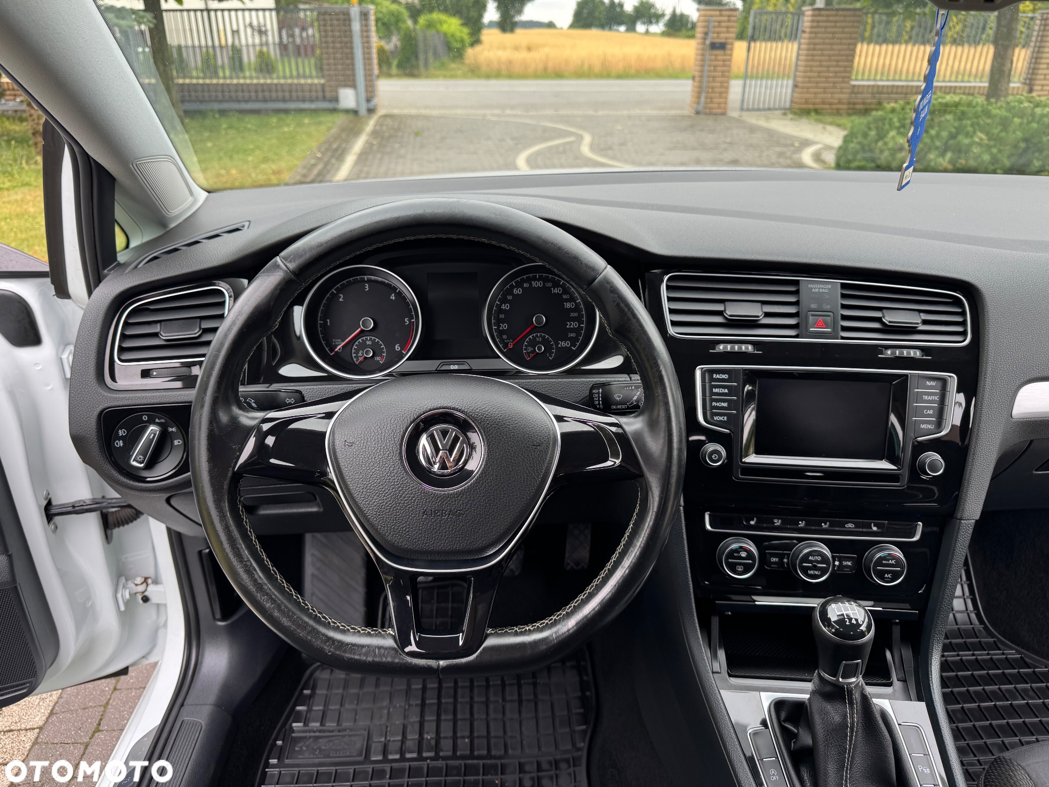 Volkswagen Golf 2.0 BlueTDI Cup - 19