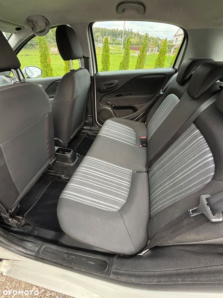 Fiat Punto 1.4 Easy S&S - 8