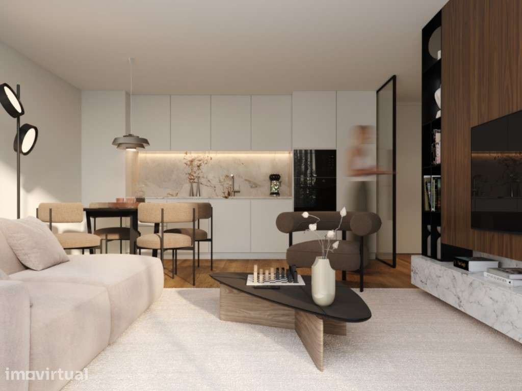 Apartamento T2 com varanda em Matosinhos Sul