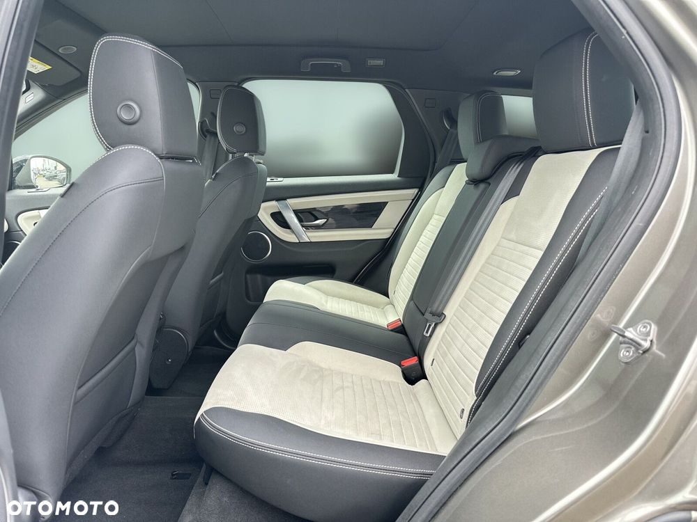 Land Rover Discovery Sport - 15